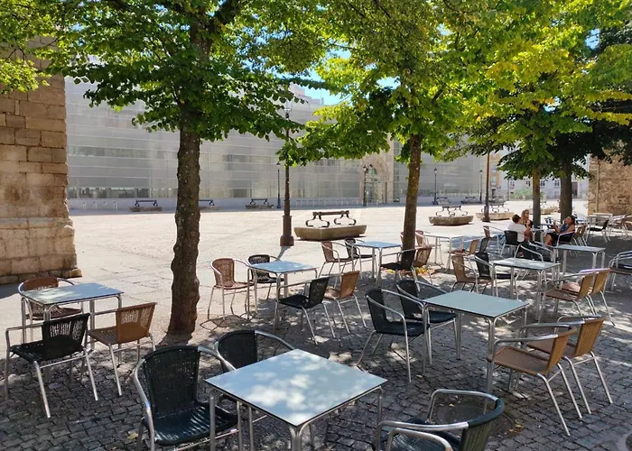 Boreal Viento Norte Отель Бургос