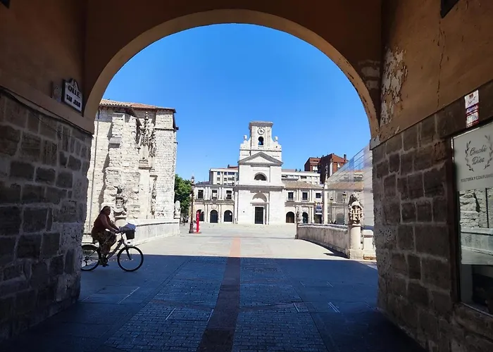 Boreal Viento Norte Отель Бургос